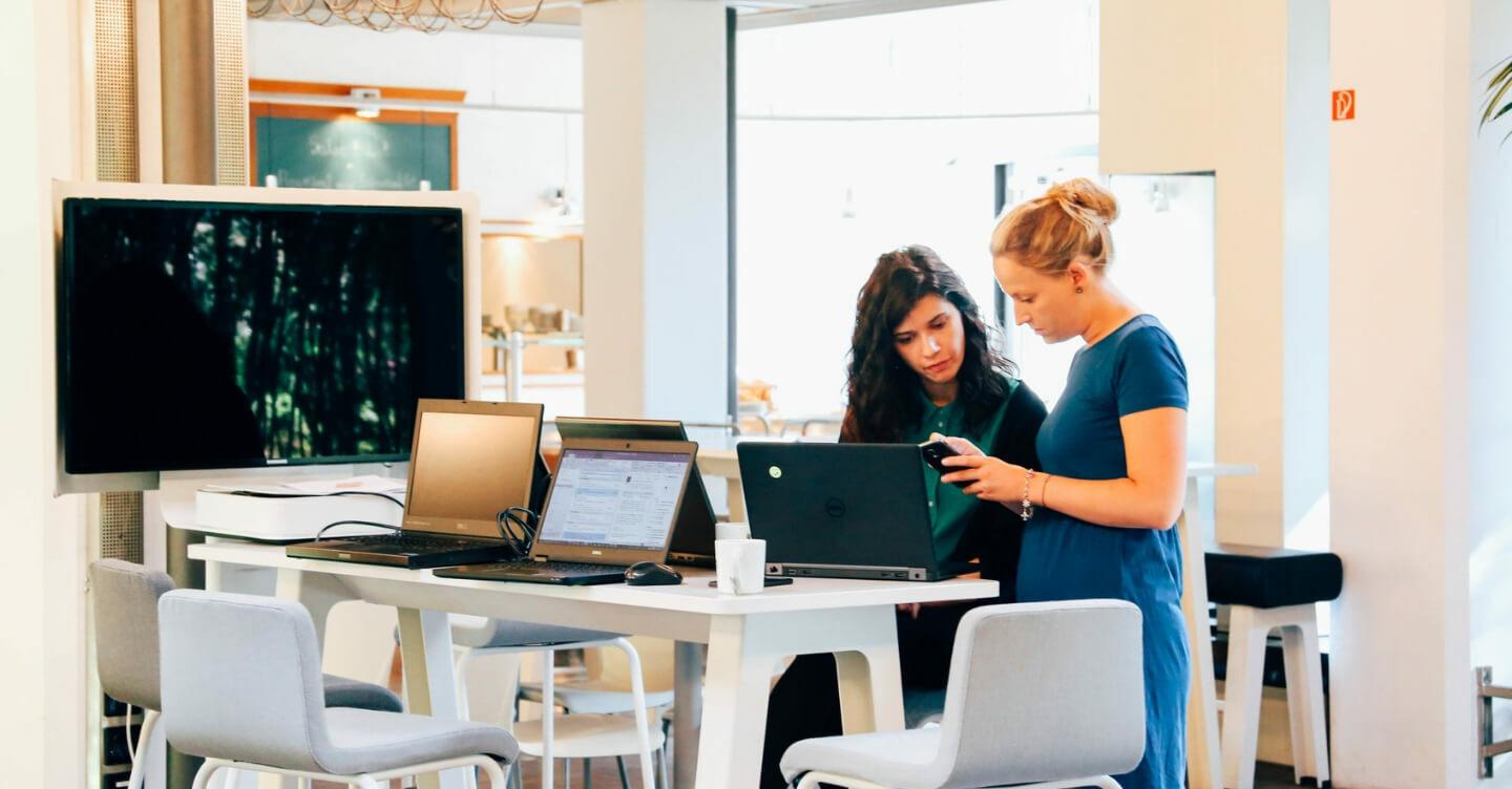Featured image: How to improve sales performance in 3 steps