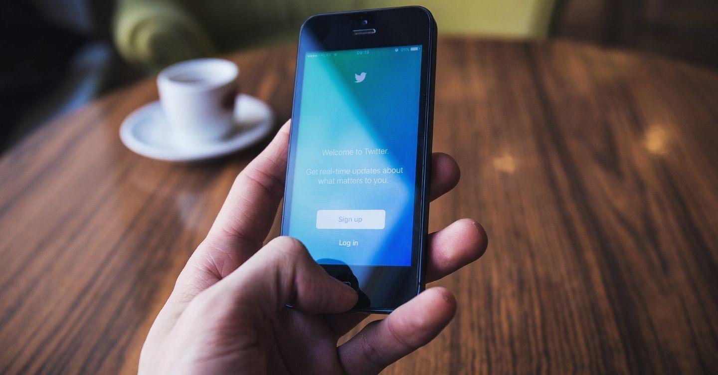 Featured image: How Small Businesses Can Master Twitter